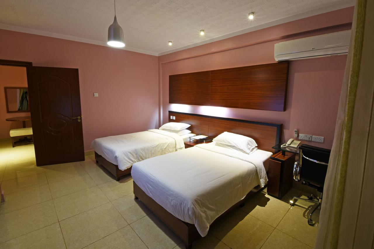 Imperial Golf View Hotel Entebbe Exterior foto
